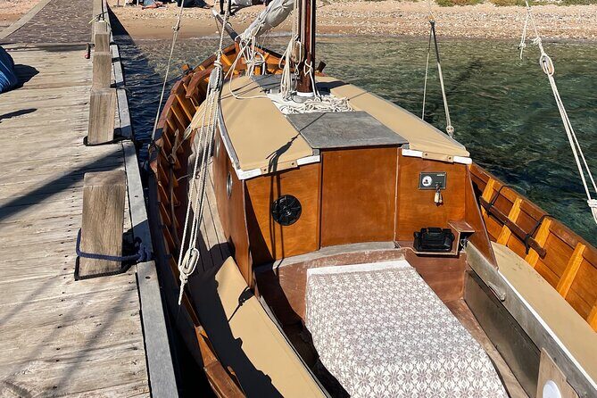 One-day tour on a vintage cruise in Tavolara and Molara - Capo Ceraso: promontory and quiet inlets